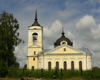 Церковь Преображения Господня в селе Селинское