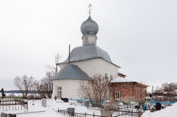 Церковь Троицы Живоначальной в селе Каменники
