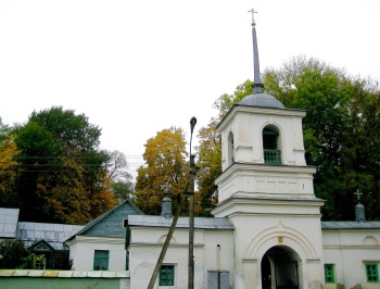Церковь Жён-мироносиц на Завеличье в Пскове