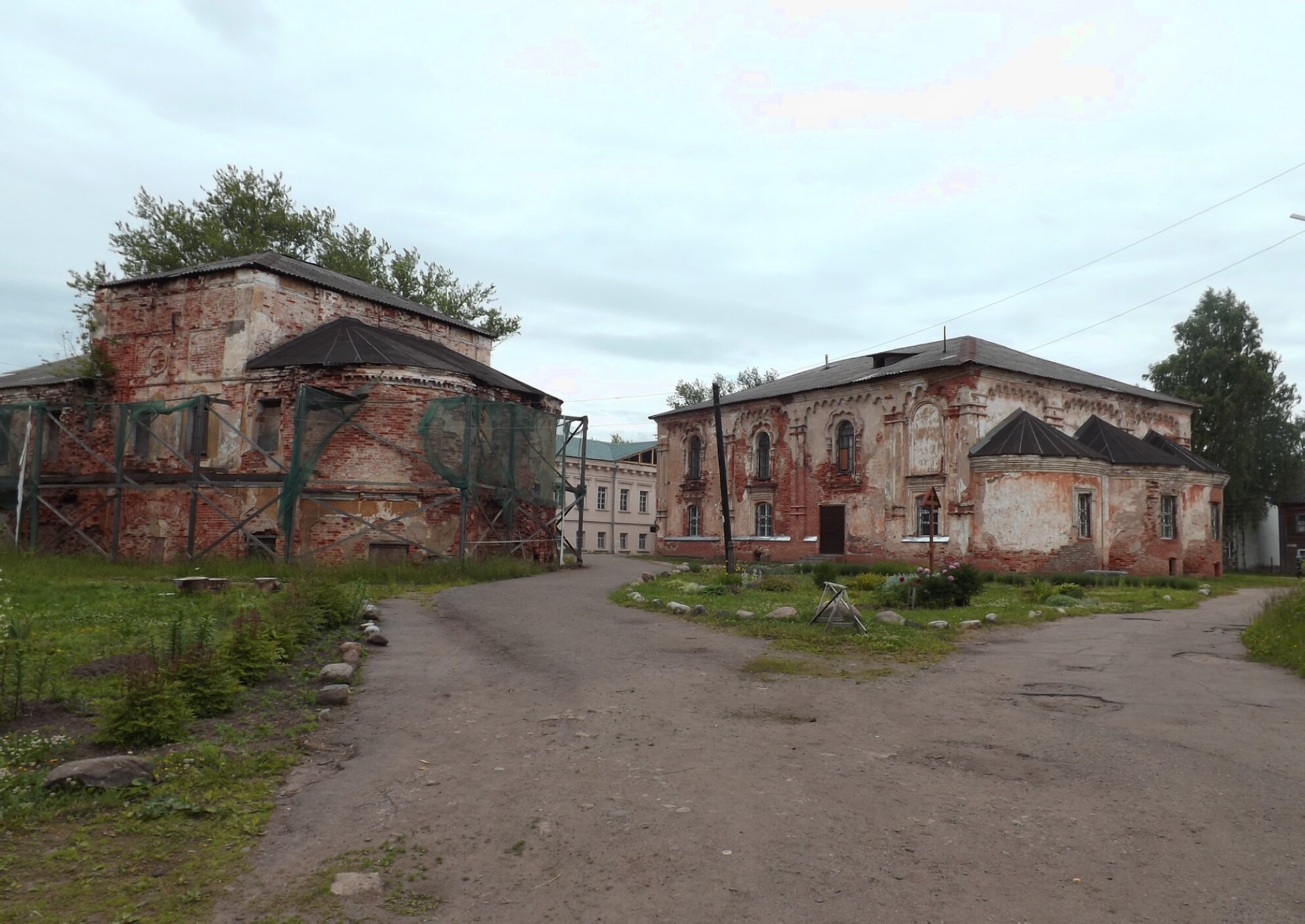 Тихвинский Введенский женский монастырь