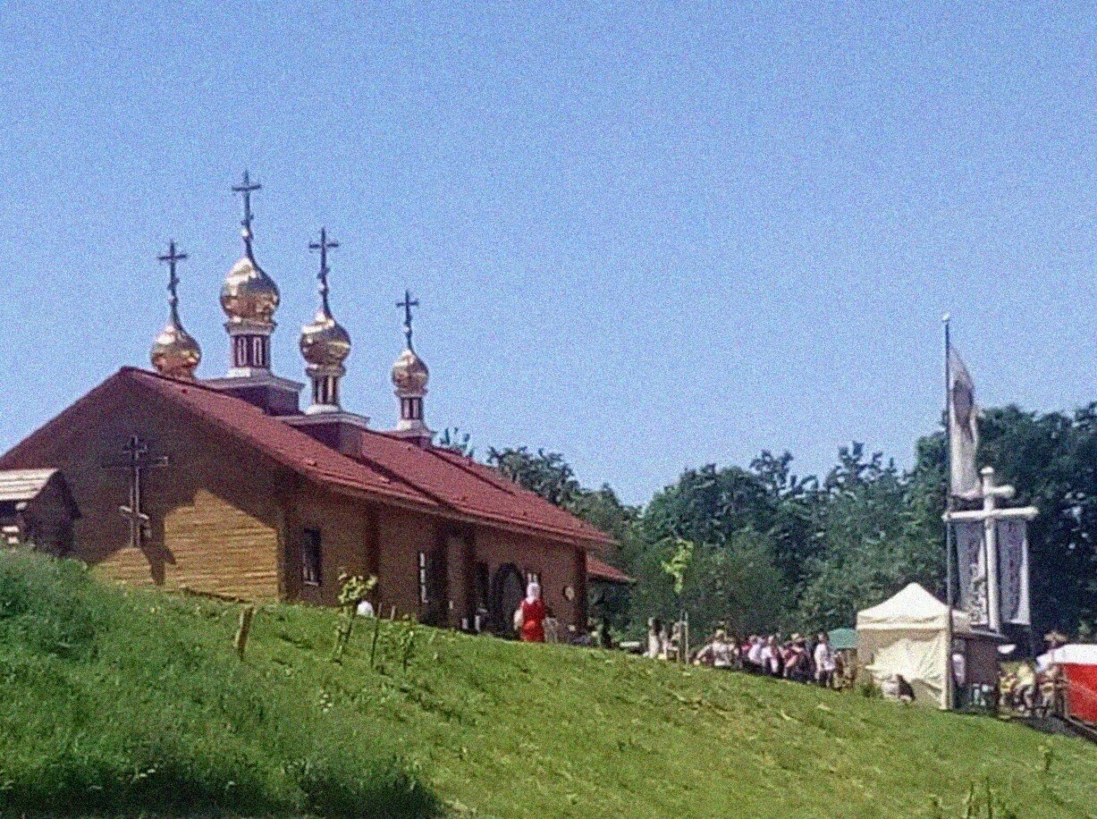 Храм святителя Николая Японского в Минске: православная святыня с золотыми куполами