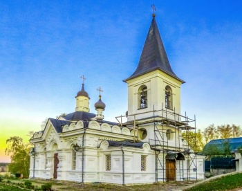Церковь Воскресения Христова в Тарусе