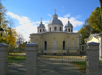 Храм Тихвинской иконы Божией Матери в селе Путилово