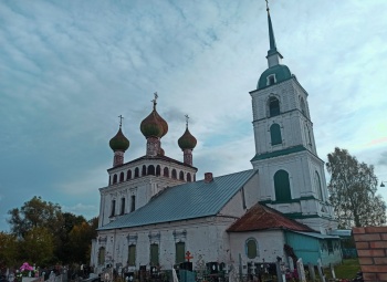 Церковь Троицы Живоначальной в селе Новое