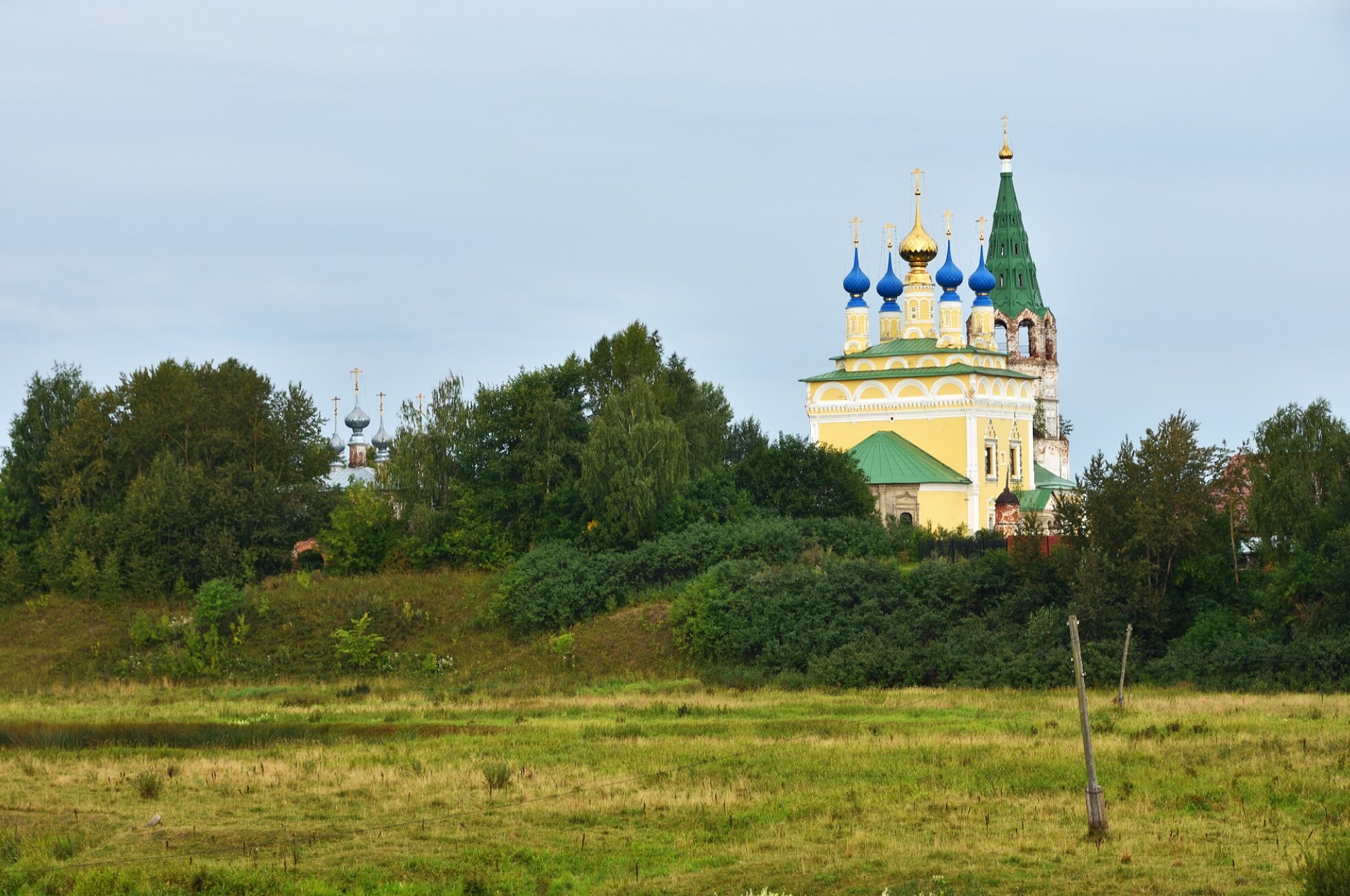 Церковь Рождества Пресвятой Богородицы в селе Горицы