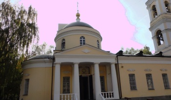 Храм преподобных Зосимы и Савватия в Гольянове - архитектура и история