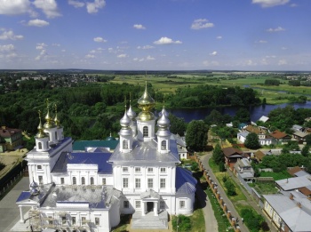 Кафедральный Воскресенский собор в городе Шуя