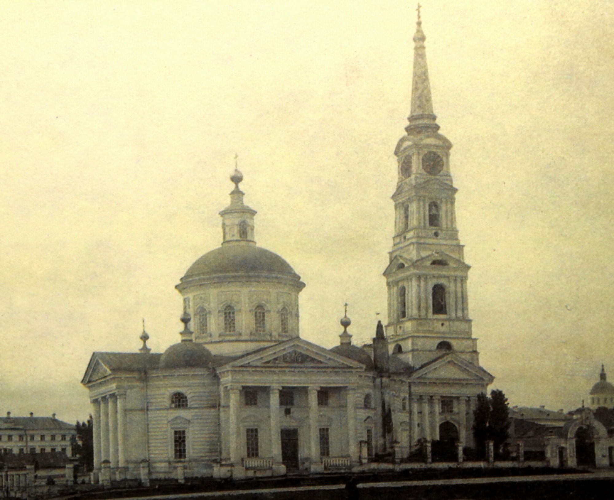 Успенский кафедральный собор в городе Рыльске