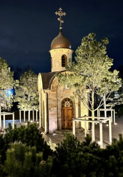 Часовня в память о погибших в ТЦ «Зимняя вишня» в Парке Ангелов