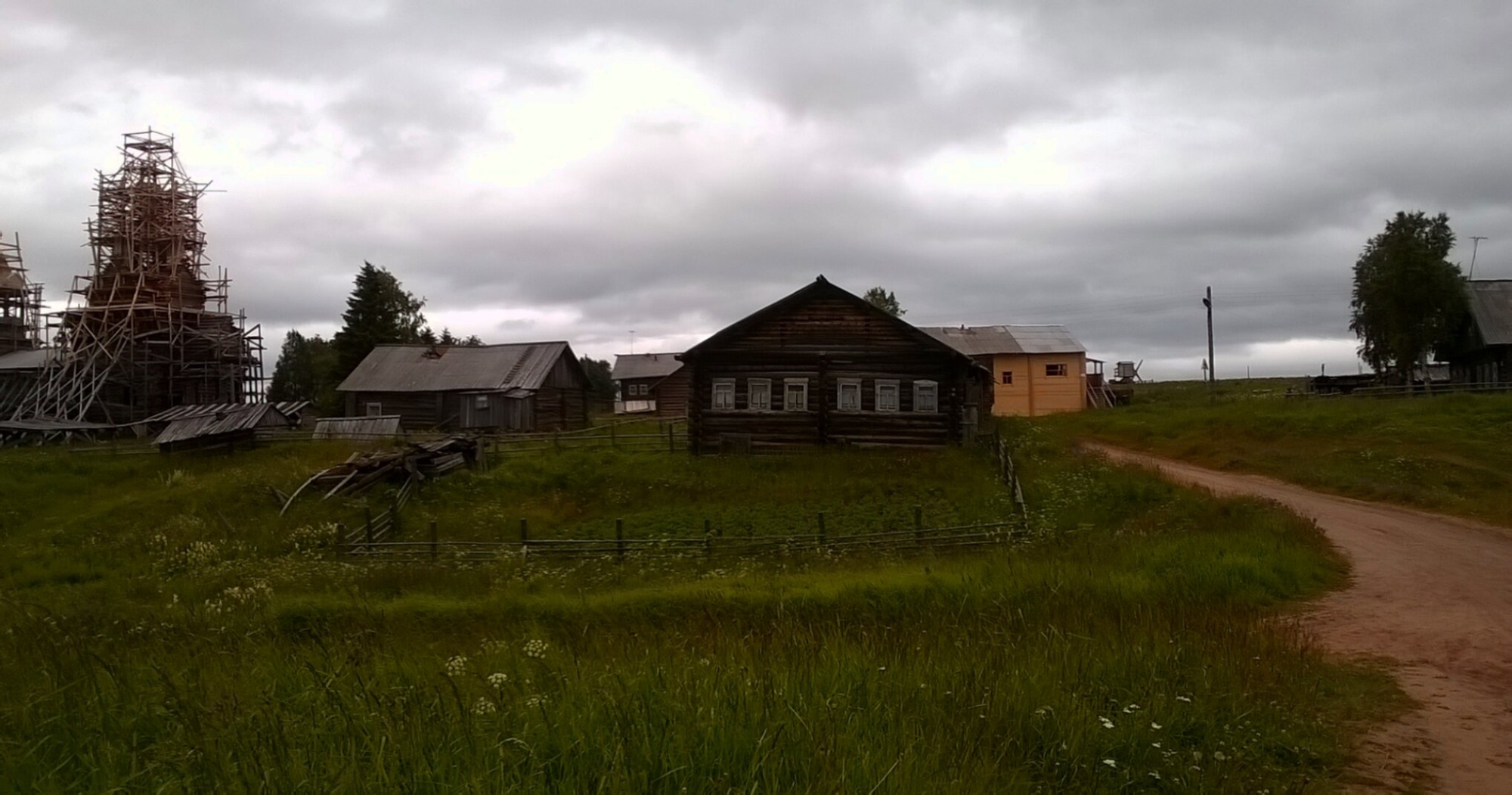 Храм Одигитрии Пресвятой Богородицы в деревне Кимжа