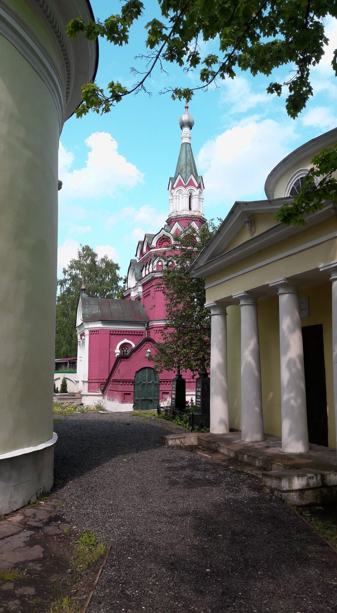 Церковь иконы Божией Матери «Знамение» в урочище Иевлево-Знаменское