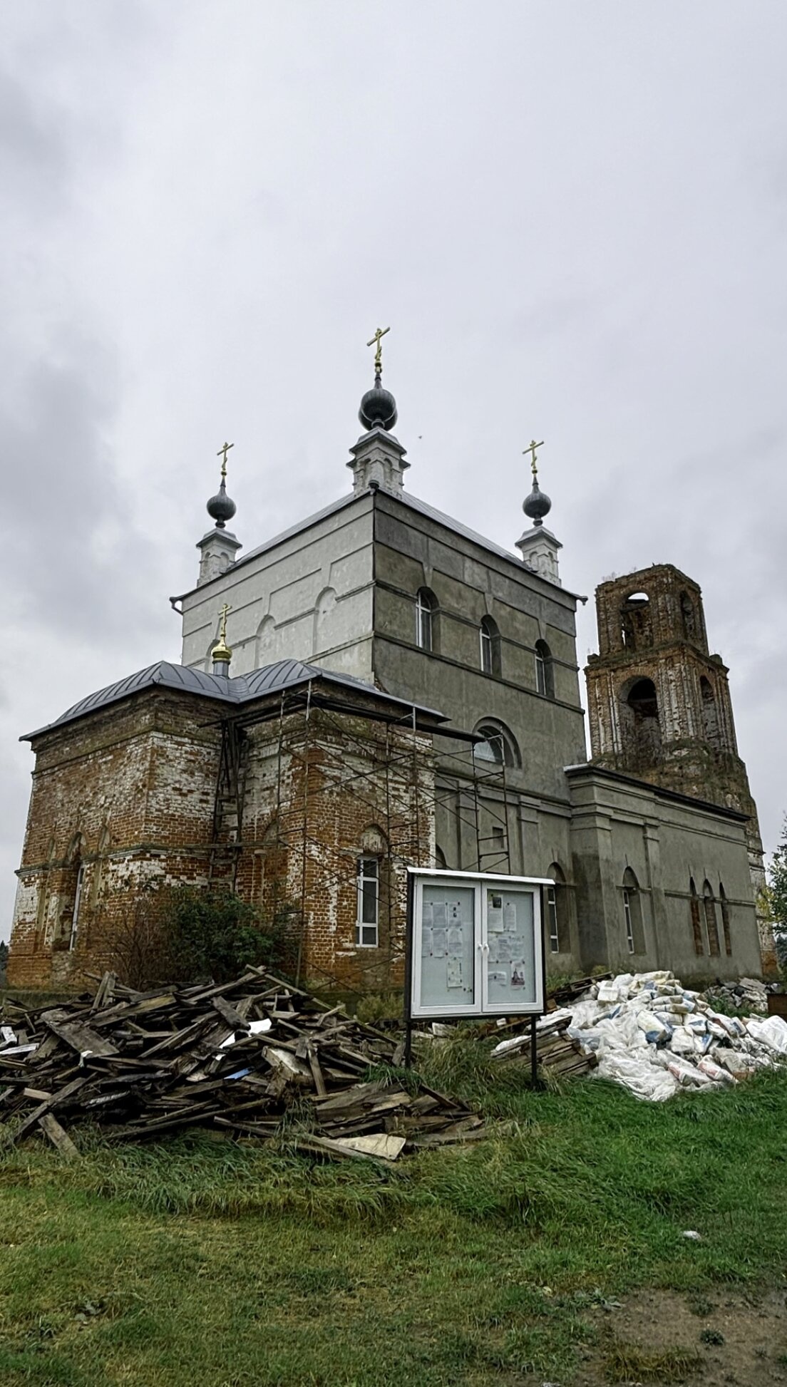 Церковь Богоявления Господня в селе Парфёново