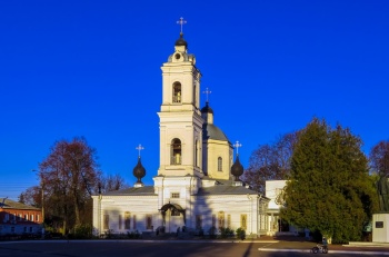 Собор Святых Первоверховных Апостолов Петра и Павла в городе Тарусе