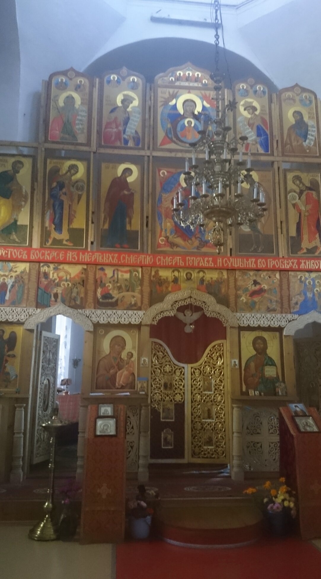 Иконостас храма Святой Параскевы Пятницы в Мшенцах