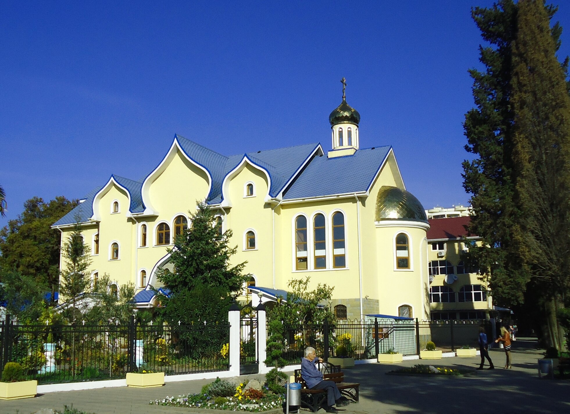 Храм Сошествия Святого Духа в Адлере