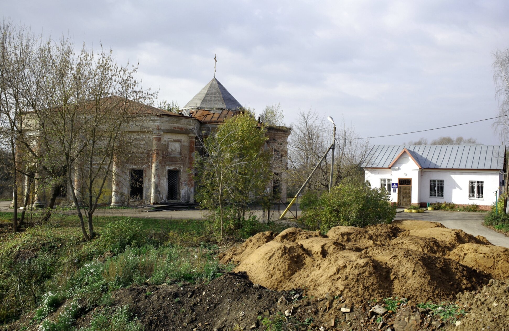 Собор святых Константина и Елены в Медыне: исторический обзор и современное состояние