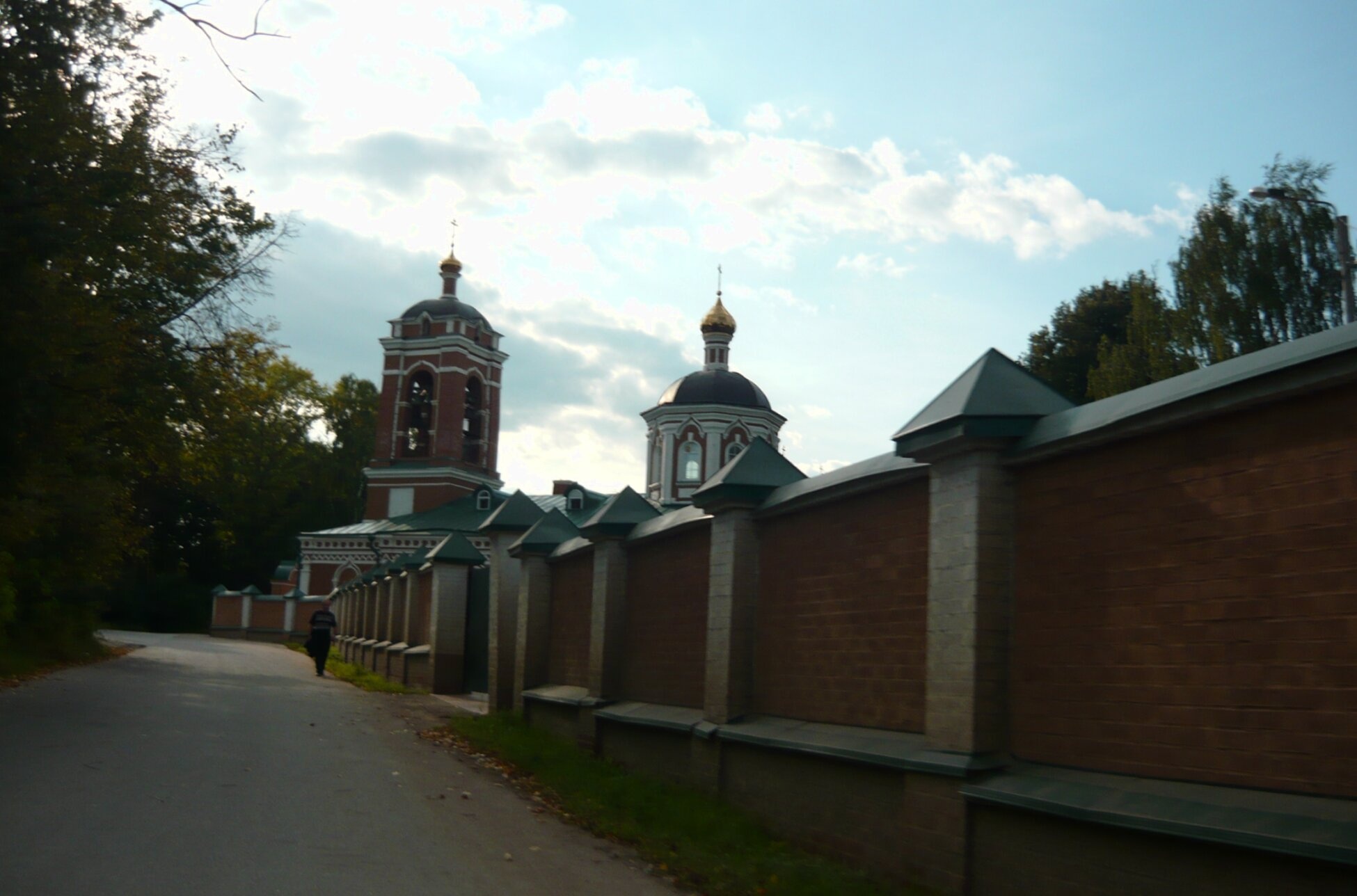 Храм Знамения Пресвятой Богородицы в Захарьино