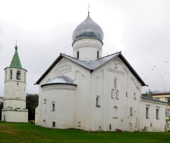 Церковь Димитрия Солунского на Славкове улице в Великом Новгороде