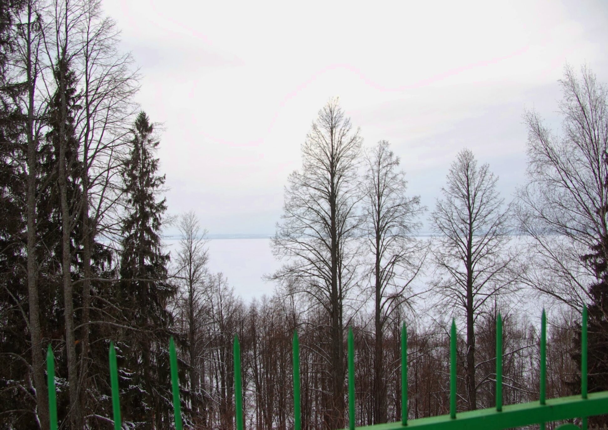 Окрестности Авраамиева Городецкого монастыря в зимнее время