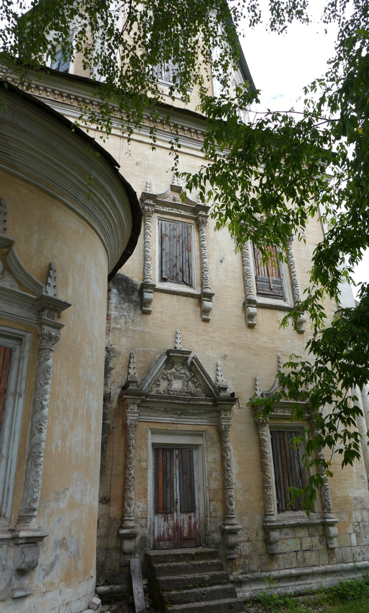 Церковь Троицы Живоначальной, что за Волгой в Твери