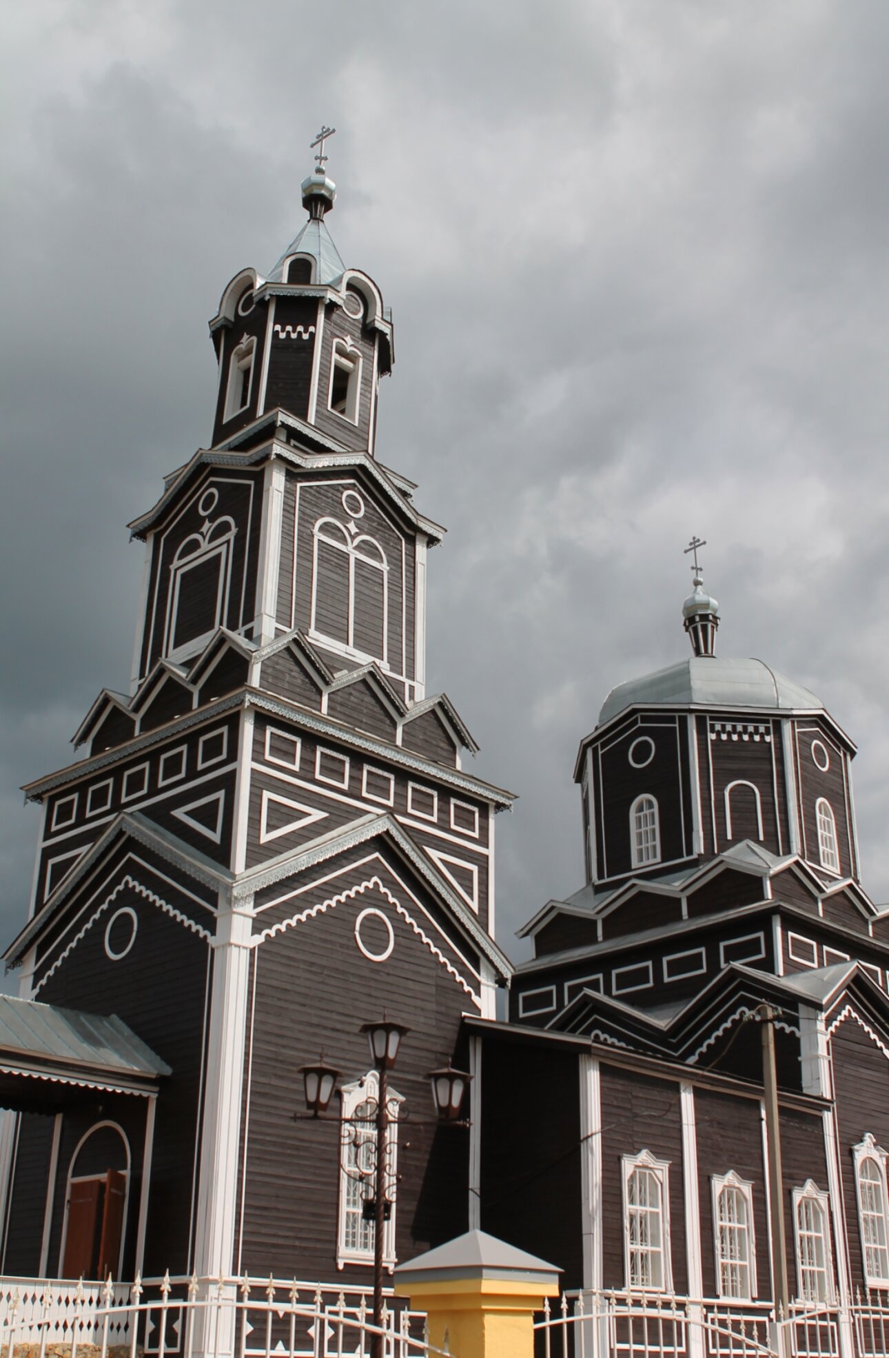 Храм Михаила Архангела в селе Холстовка
