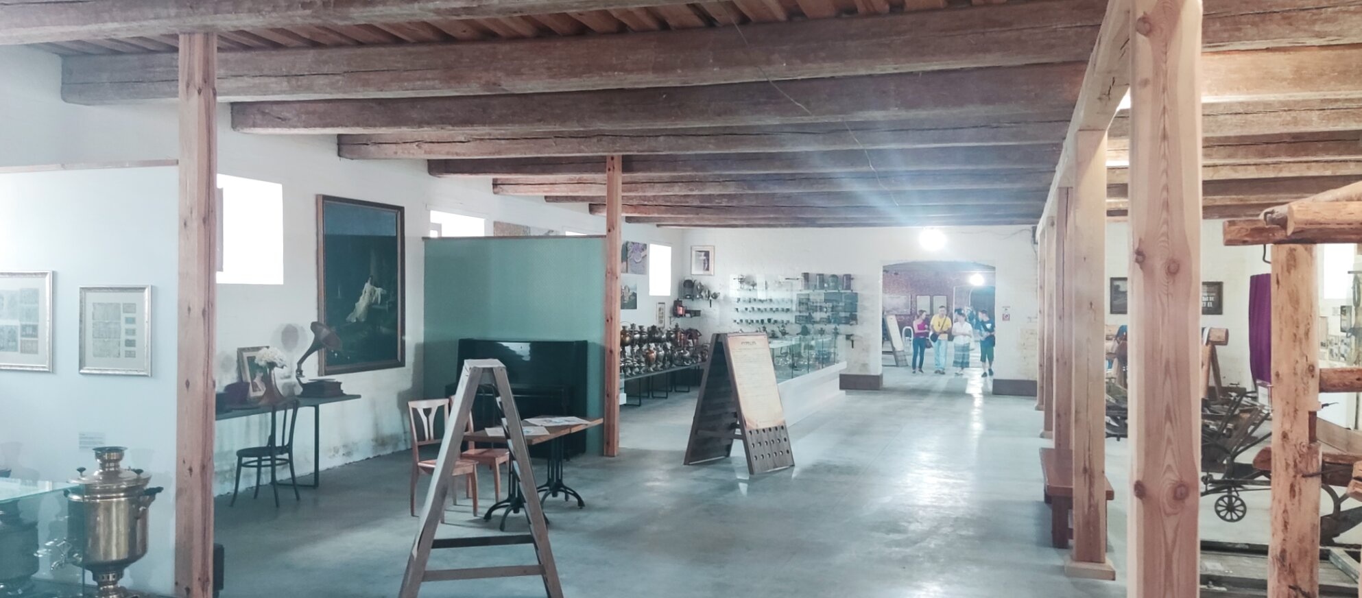 Церковь Воскресения Словущего (Крестовоздвиженская) в селе Лахость