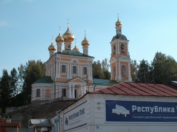 Церковь Воскресения Христова в Плёсе