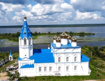 Храм Святителя Николая Чудотворца в селе Исады
