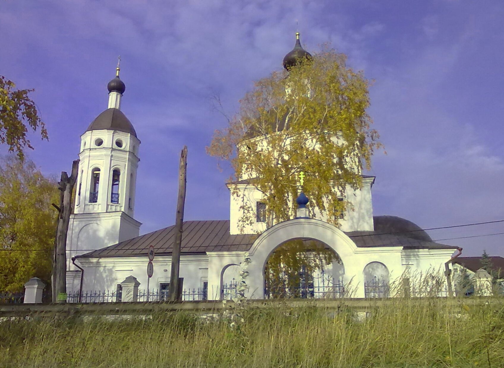 Храм Рождества Пресвятой Богородицы в Образцово