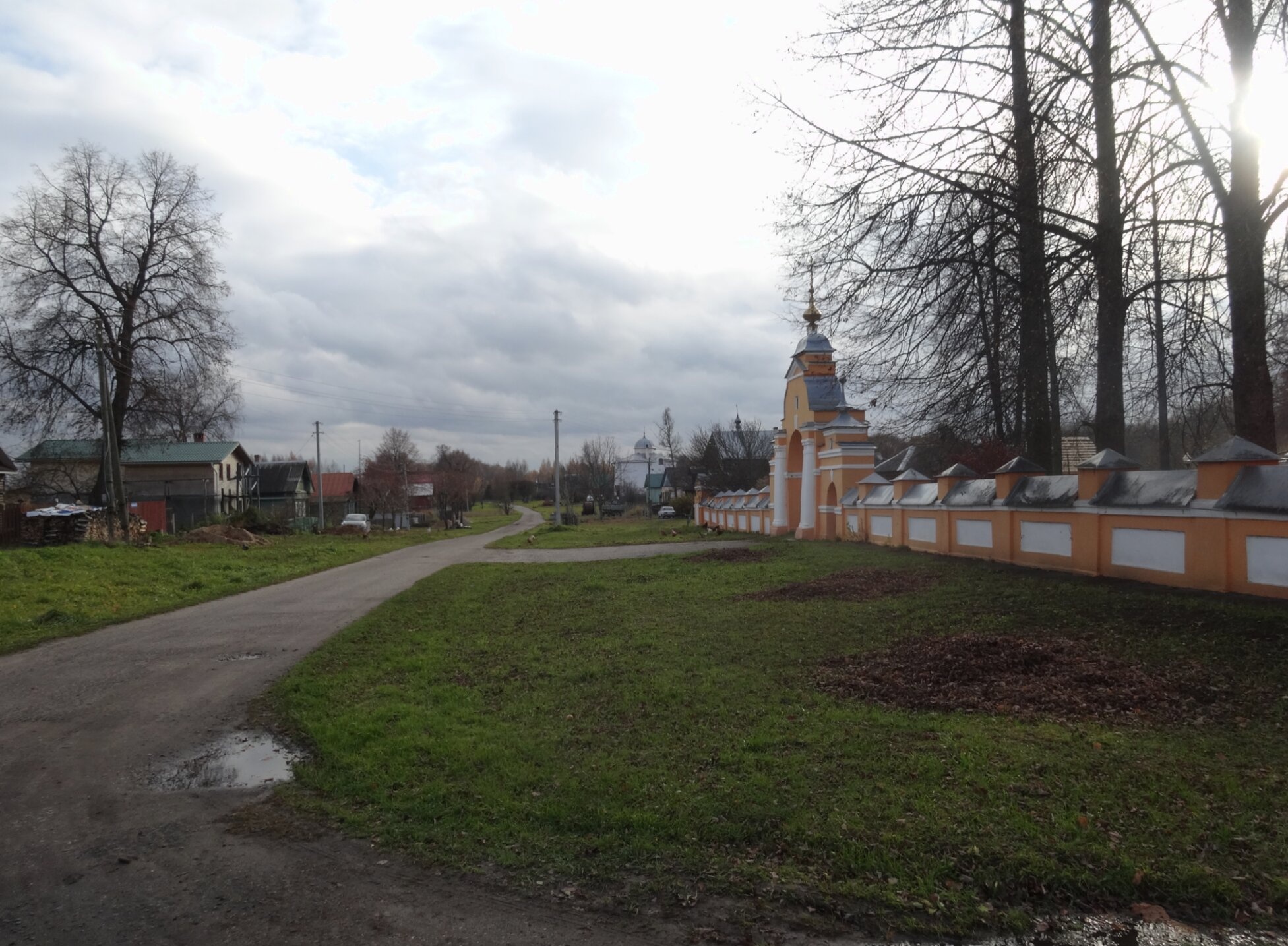 Воскресенская церковь в селе Ермолино