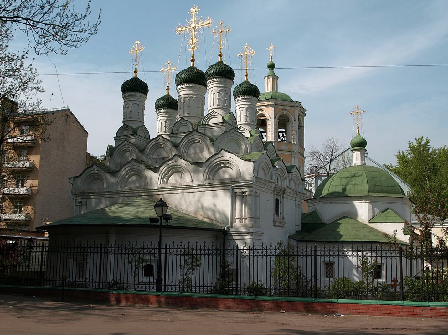 Храм Успения Пресвятой Богородицы в Путинках