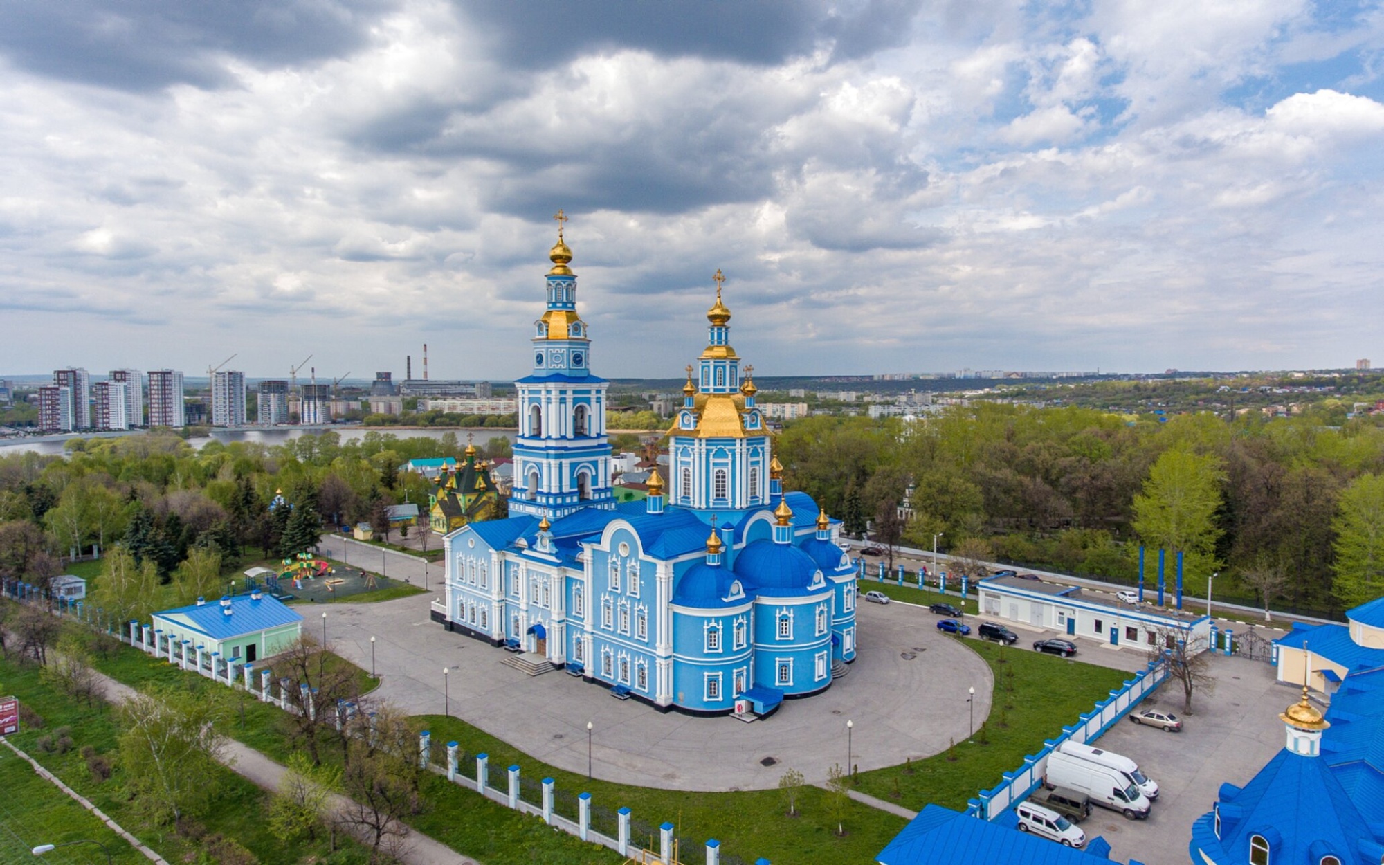Спасо-Вознесенский кафедральный собор в Ульяновске