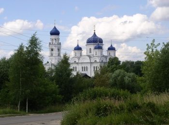 Михайло-Архангельский храм в Торжке