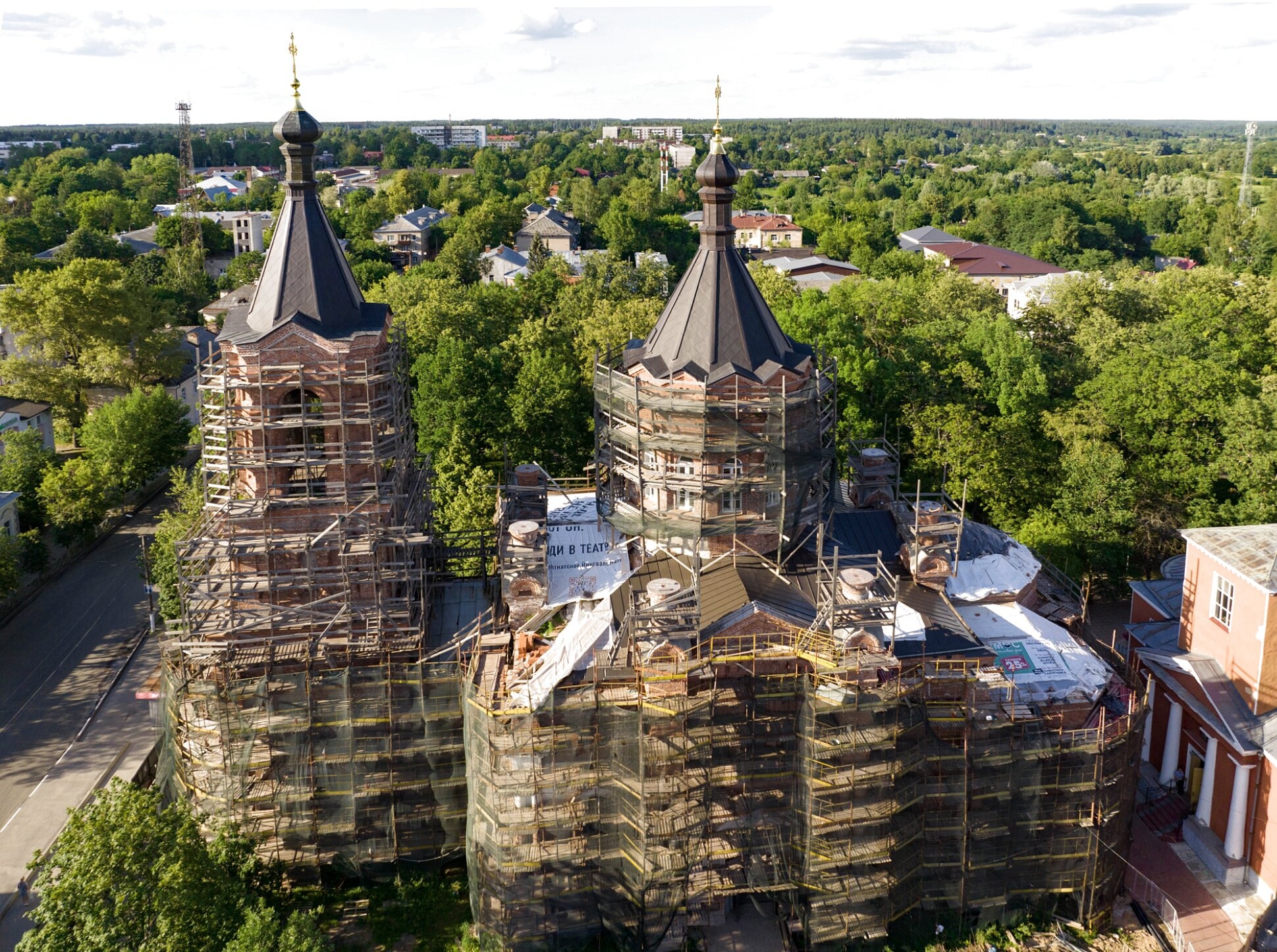 Воскресенский собор в Луге: история и современность