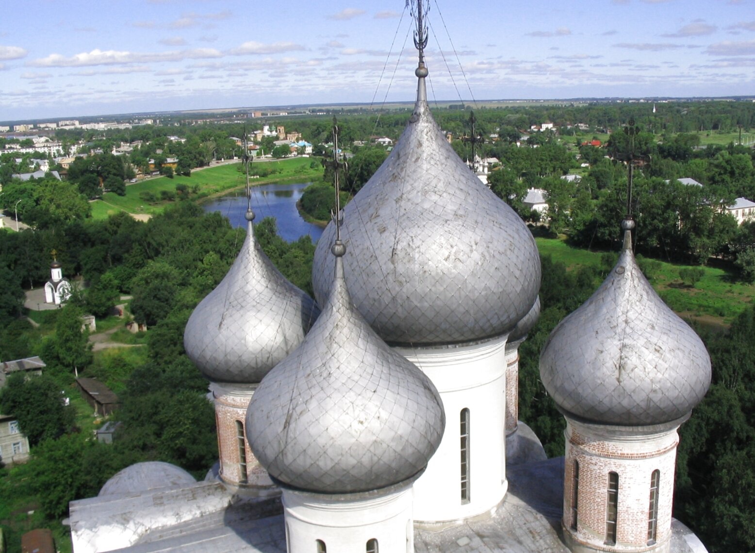 Софийский кафедральный собор в Вологде - панорамный вид с высоты