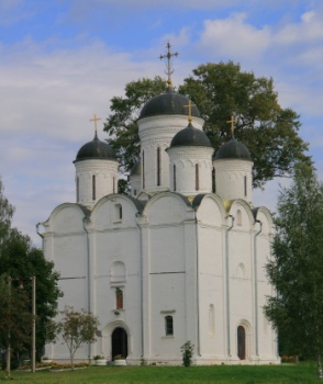 Собор Михаила Архангела в Микулино-Городище