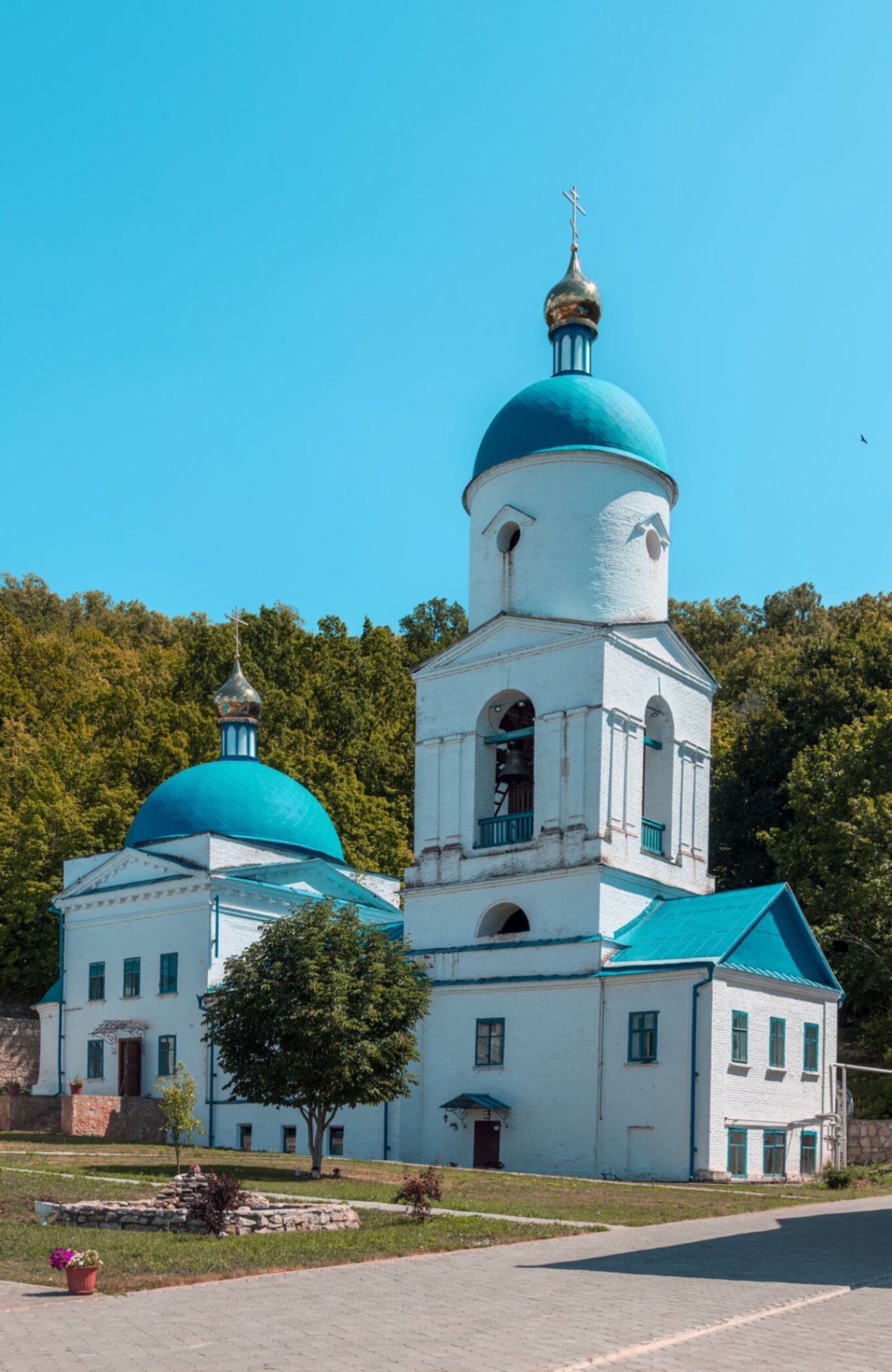 Вознесенский собор и храм иконы Божией Матери «Всех Скорбящих Радосте» в Свияжской Макарьевской пустыни