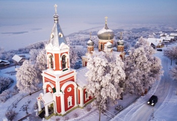 Церковь Николая Чудотворца в селе Просек зимой