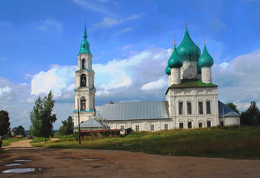 Церковь Воскресения Христова в селе Левашово