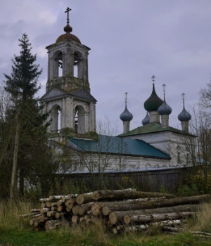 Храм Казанской иконы Божией Матери в селе Сеславино