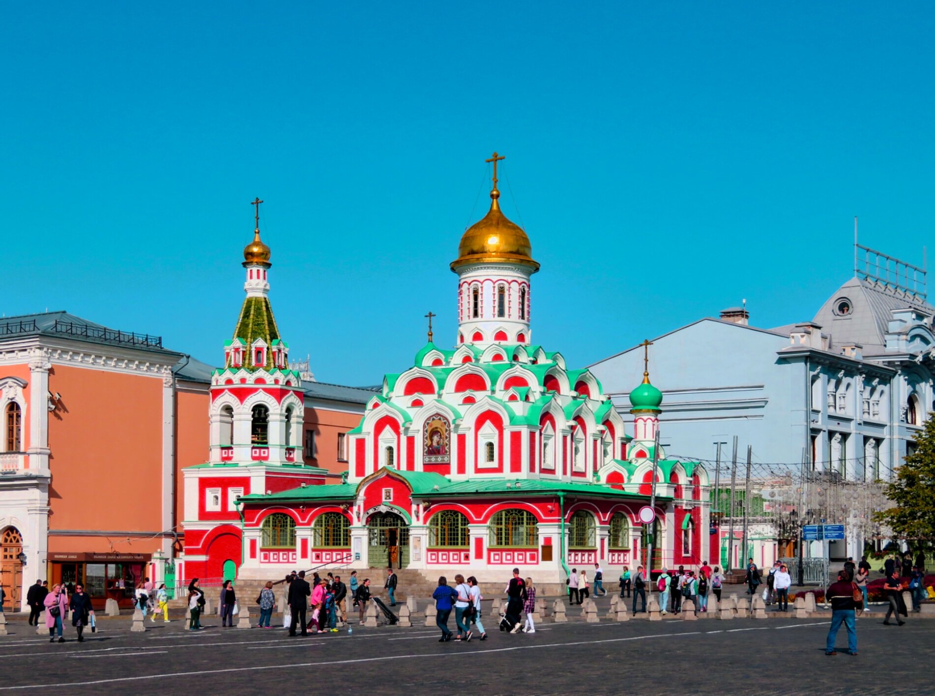 Казанский собор на Красной площади: история в камне и свете