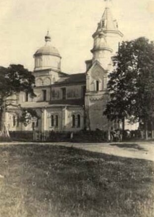 Церковь Покрова Пресвятой Богородицы в деревне Кривошин