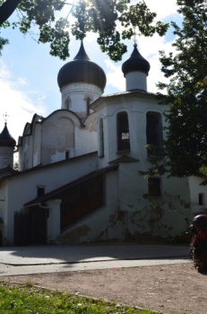 Церковь Василия на Горке в Пскове: история и архитектура