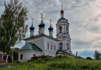 Церковь Святой Великомученицы Варвары в Плёсе