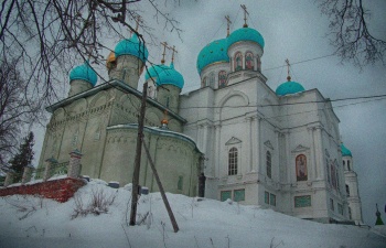 Покровский Авраамиево-Городецкий монастырь зимой