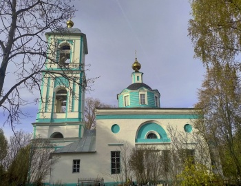 Церковь Рождества Пресвятой Богородицы в селе Мишутино