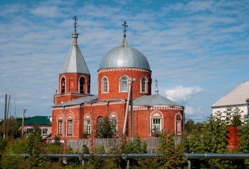 Троице-Сергиева церковь в селе Русский Камешкир