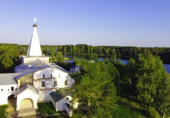 Церковь Введения во храм Пресвятой Богородицы в селе Пиньгиша