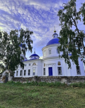 Церковь иконы Божией Матери «Всех скорбящих Радость» в селе Большие Печёрки