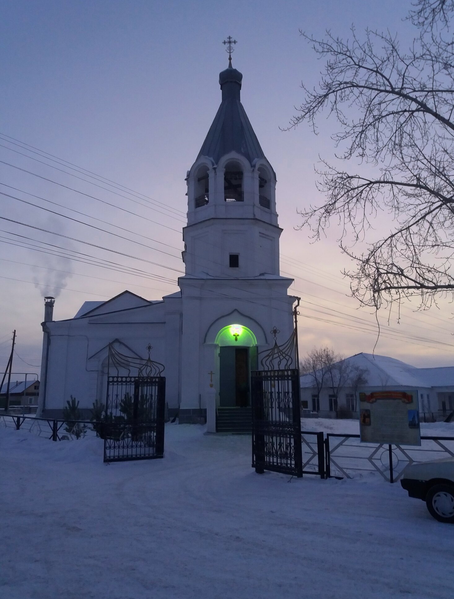 Никольская церковь в селе Черноречье - зимняя фотография